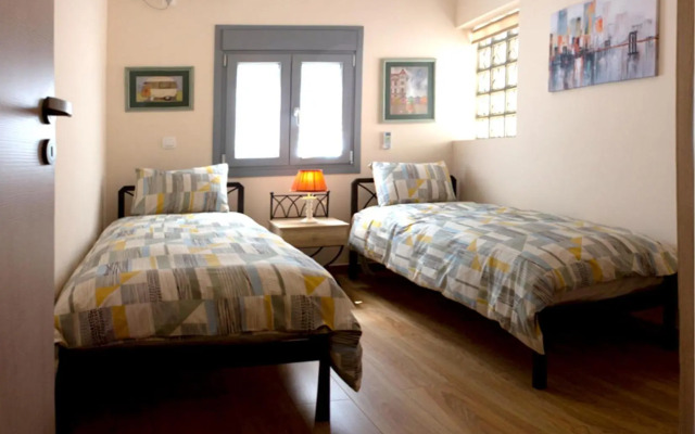 Αcacia House - Fully Equipped Apartment in Glyfada