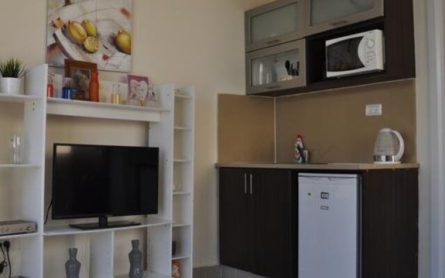 Tel Aviv Urban Lifestyle