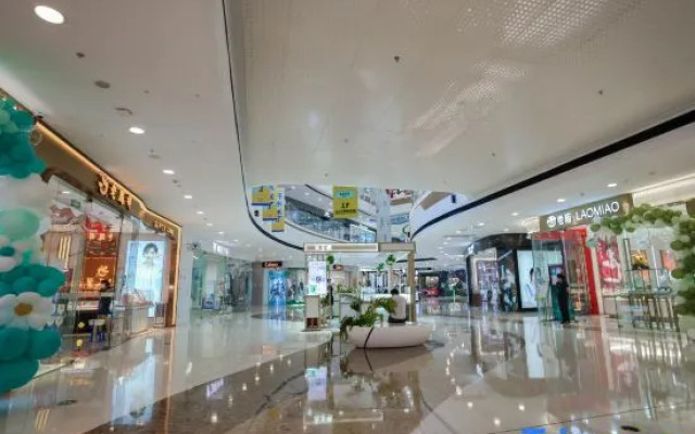Yunchen Hotel (Huaihua High-speed Railway South Station Wanda Plaza Branch)