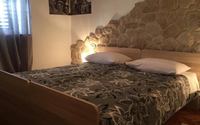 Apartments Ana