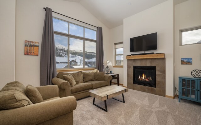Trailhead Lodges by Stay Winter Park
