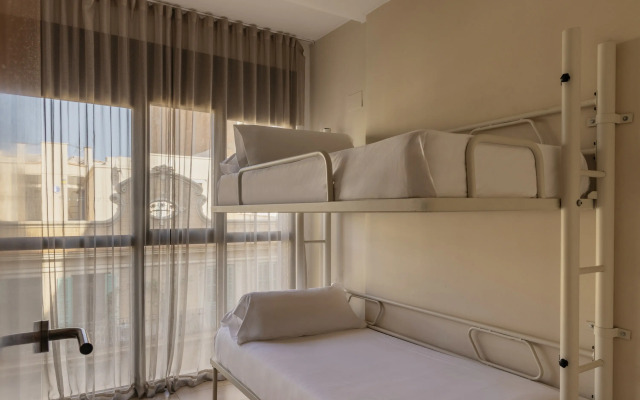 Gran de Gràcia Apartments