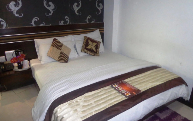 Hotel Millennium 2000 DX