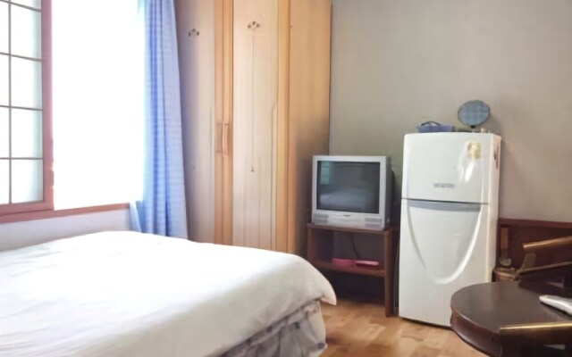 Shinyang Beach Pension