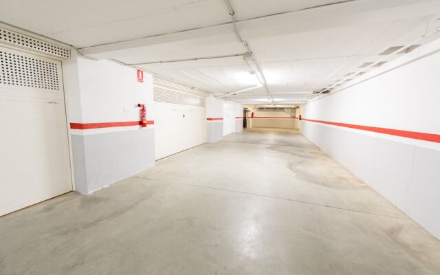 HomeHolidaysRentals Royal