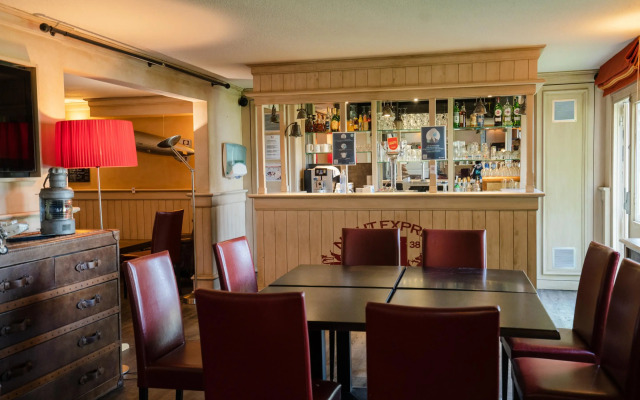 Brit Hotel Essentiel CHOLET