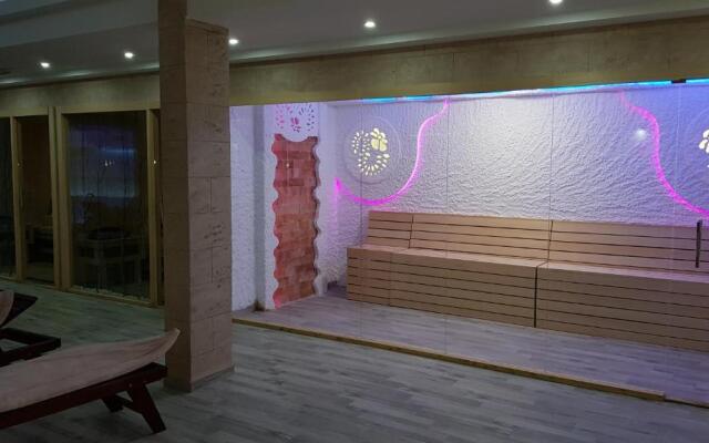 Milmari resort , L34