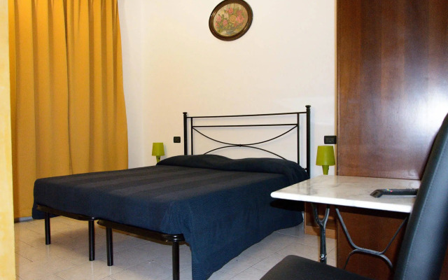 Red And Blues Music Hotel Genova