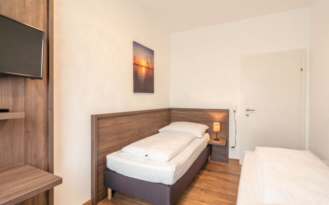 Apartment in Schladming With Balcony, Garage, Lift, Parking