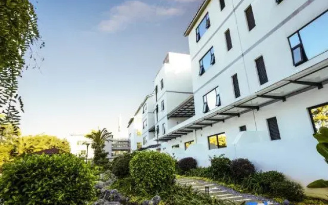 Kunming Wanghu Apartment