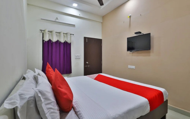 Rajguru Guest House by OYO Rooms