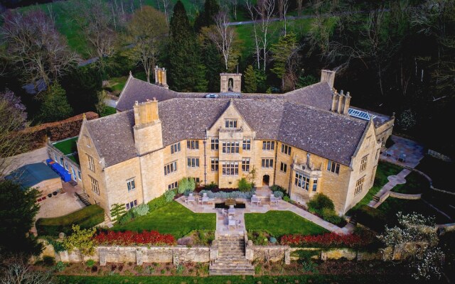 Foxhill Manor