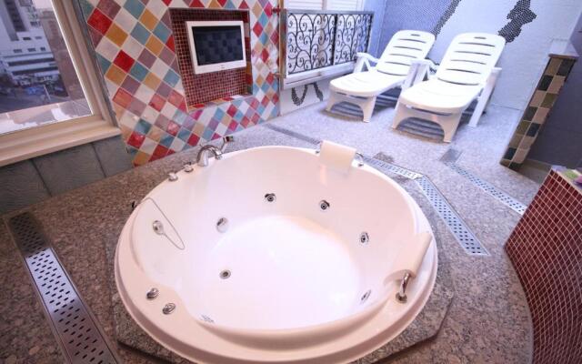 Hotel Vov