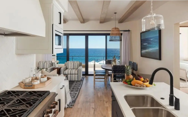 Oceanfront 3bd Penthouse Residence