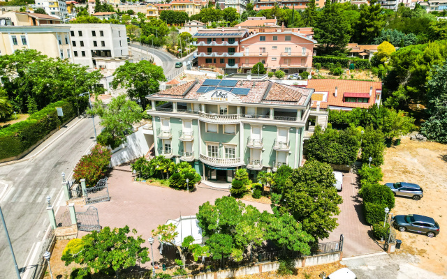 ALI HOTELS - Palace