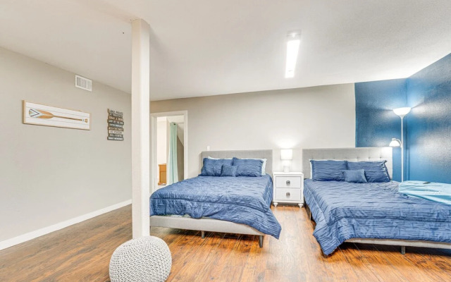 Seguin Riverfront Retreat: Fishing Dock + Kayaks!