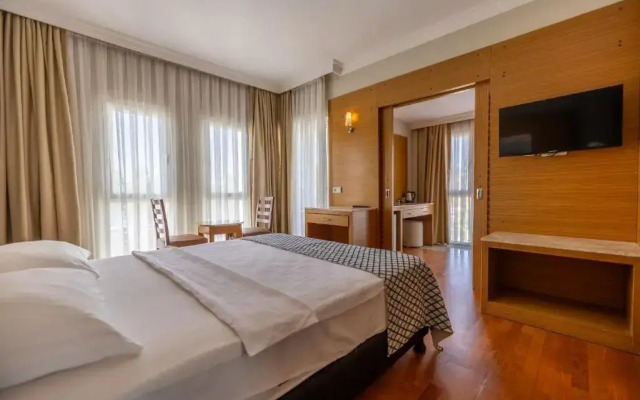 Halic Park Hotel