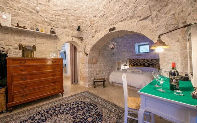 Rebea Trulli Home With Pool Fasano