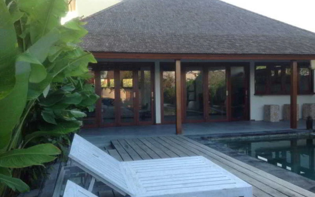 Sasha Villa
