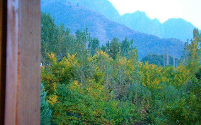 Hillscape Inn