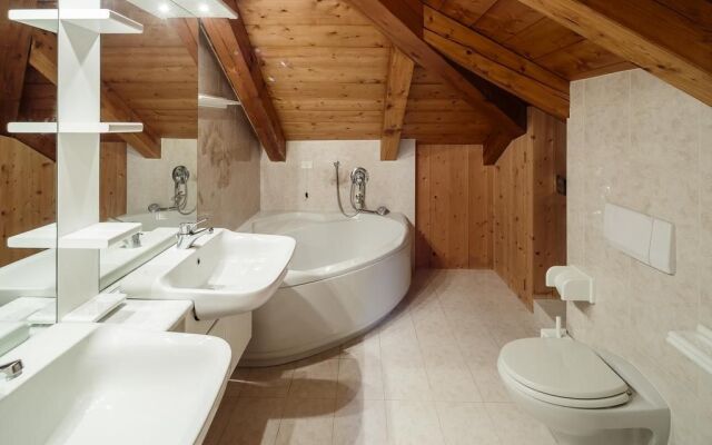 Villa Bucaneve - Stayincortina