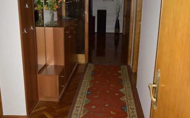 Apartment Faith