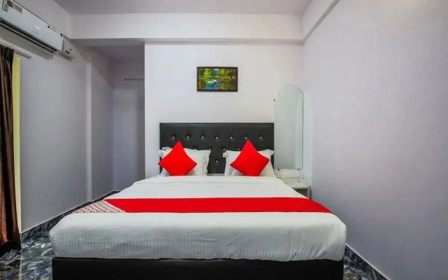 Toms Imperial Boutique by OYO Rooms