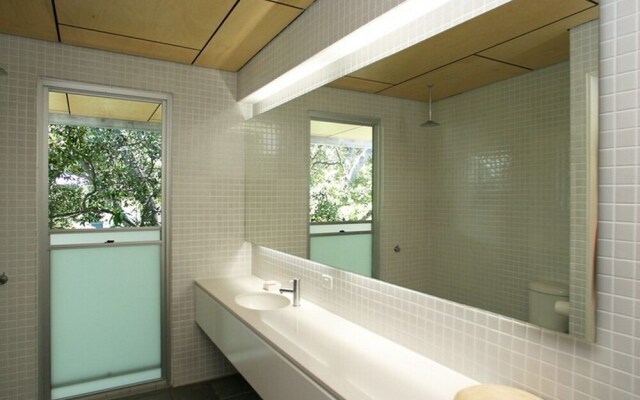 Dreamtime Beachfront Home