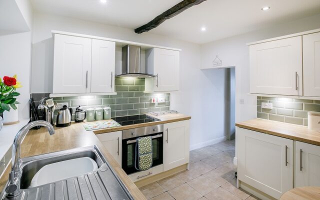 Weavers Cottage