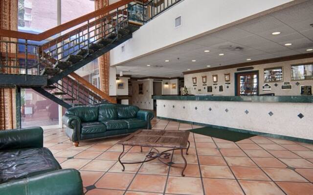 Miami Gardens Inn & Suites