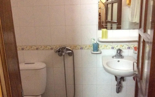 Hong Anh Hotel 3F