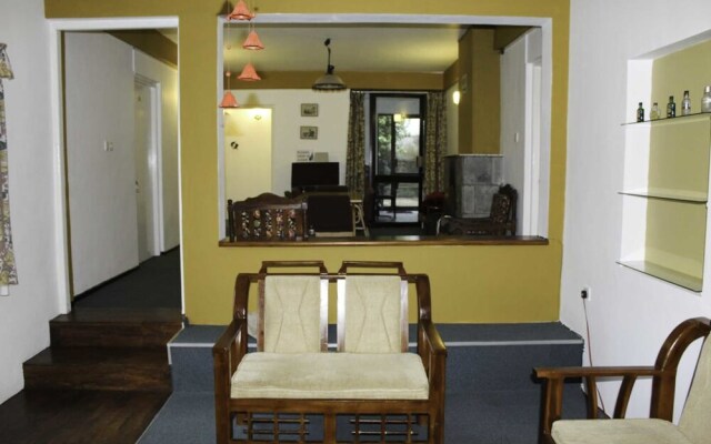 Yoho Skyshine Bungalow