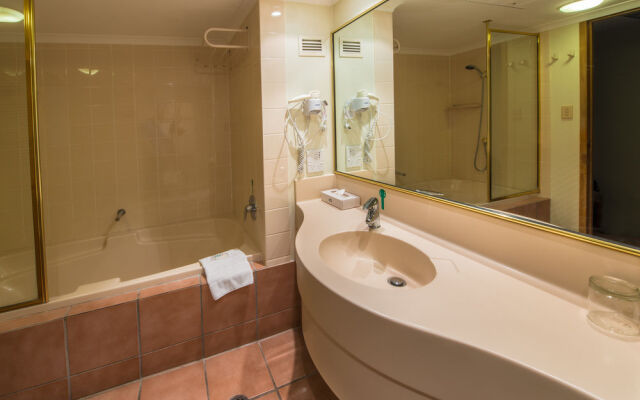 Mercure Capricorn Resort