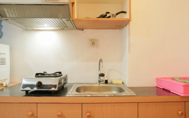 Cozy and Simply Studio Titanium Square Apartment