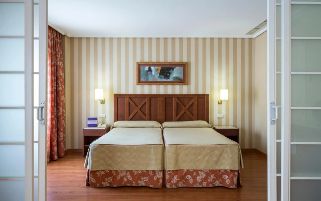 Hotel ILUNION Alcora Sevilla
