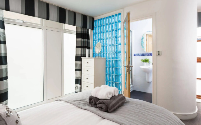 Reubens Court and City Apartments