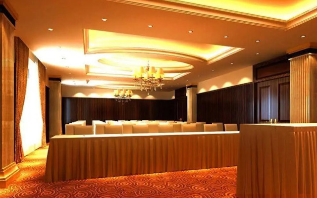 New World Hotel