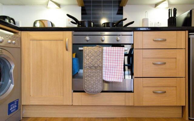 Velvet 1-bedroom Apartment The Clockhouse, Hoddesdon