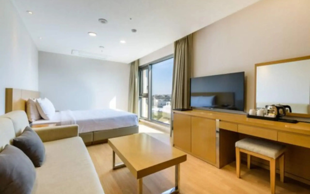 Uni Hotel Jeju