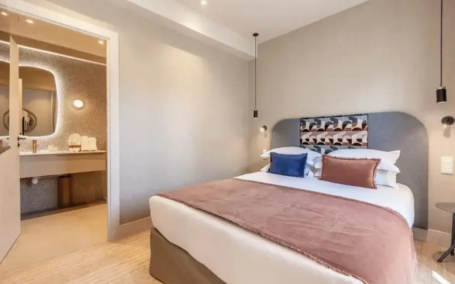 Suites FL by Sweett