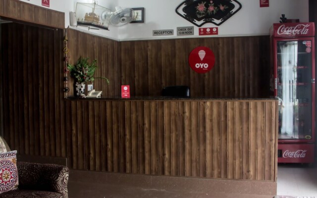 Hotel Golden Woods