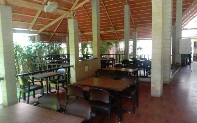 iROOMZ Nijaguna Resort