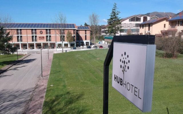 Hub Hotel