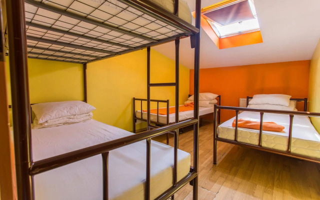 Let's Rock Hostel