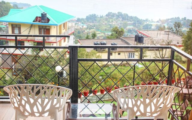 Dal Lake Resort