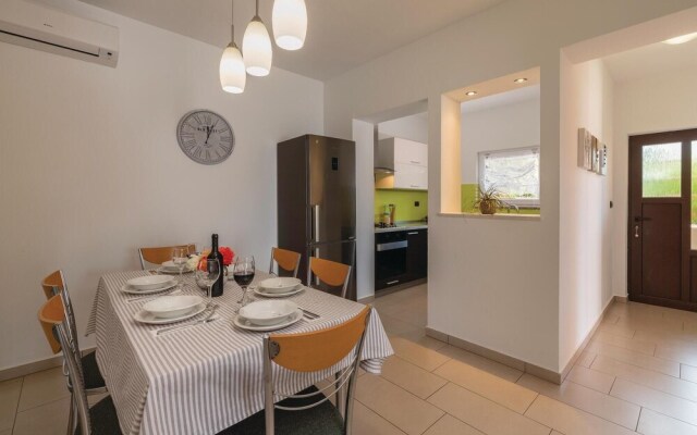 Beautiful Home in Rabac With Wifi and 3 Bedrooms