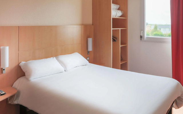Ibis Albert Pays de Somme