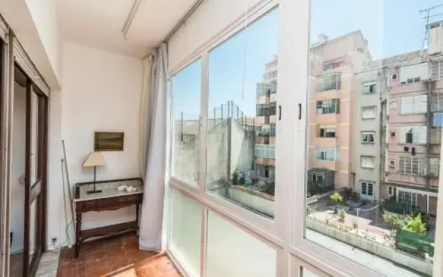 Costa Apartment in Central Lisbon