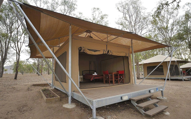 NRMA Lake Somerset Holiday Park