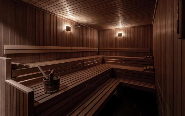 AVES Hotel & Apartment Arosa